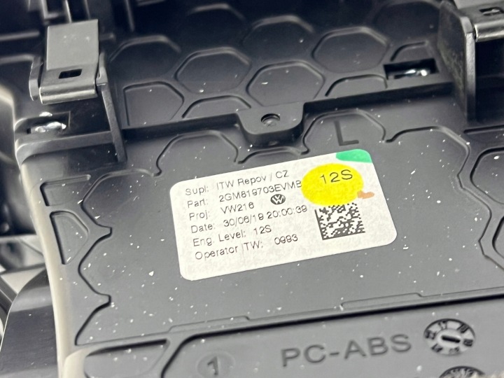 фото №12, Vw t-cross dekor рамка молдинг консоли комплект 2gm858418e
