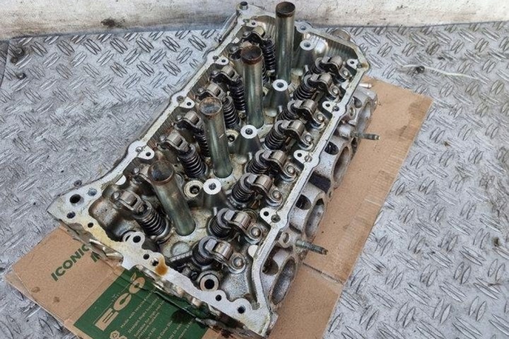 фото №11, Головка двигуна toyota auris _e15_ a1zr 1.6l бензин 91kw 2009