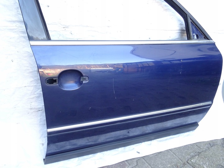фото №2, Дверь перед передние правые vw passat b5 рестайлинг 00-05