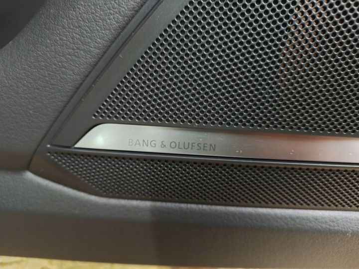 фото №11, Карта дверь карта bang & olufsen красивый комплект audi s7 c8 4k8 2024r