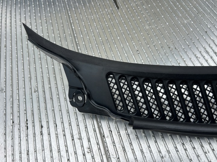 фото №9, Панель под лобовым стеклом audi a8 d2 рестайлинг