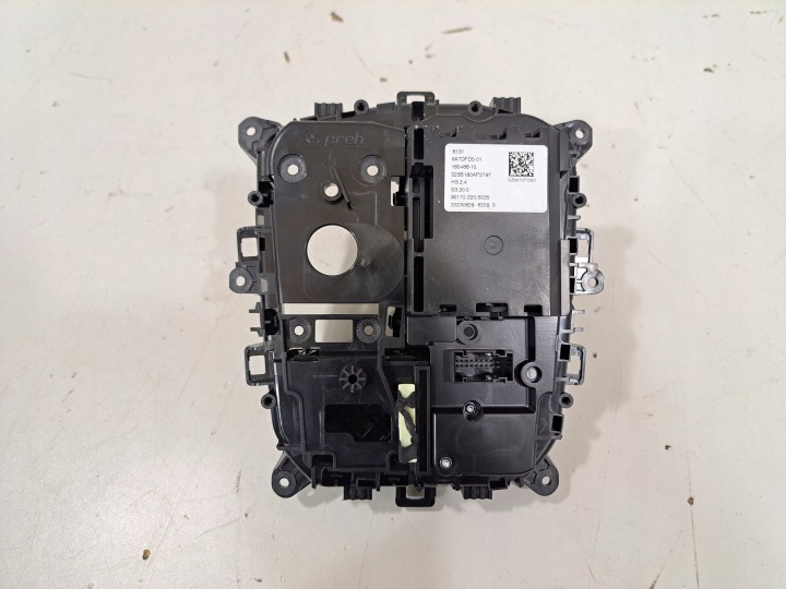 фото №10, Bmw x4 g02 2023 домкрат изменения коробка передач / верхний