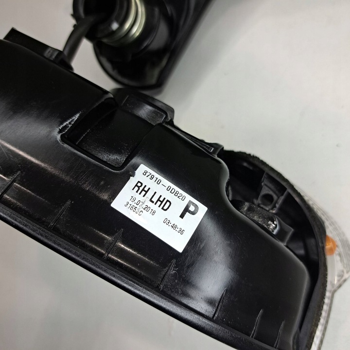 фото №9, Toyota yaris праві електричні дзеркало бічні двері передніх 87910-0db20