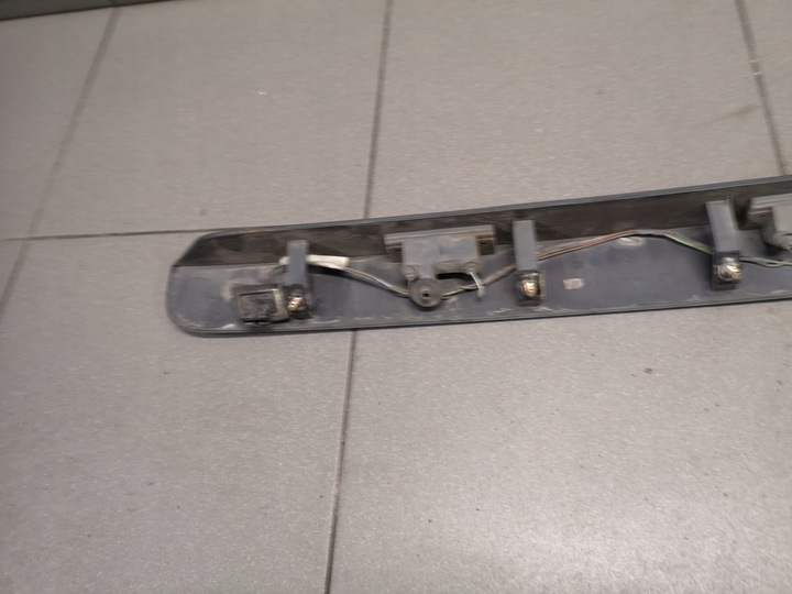 фото №10, Накладка кришки багажника vw t5 7h0827329