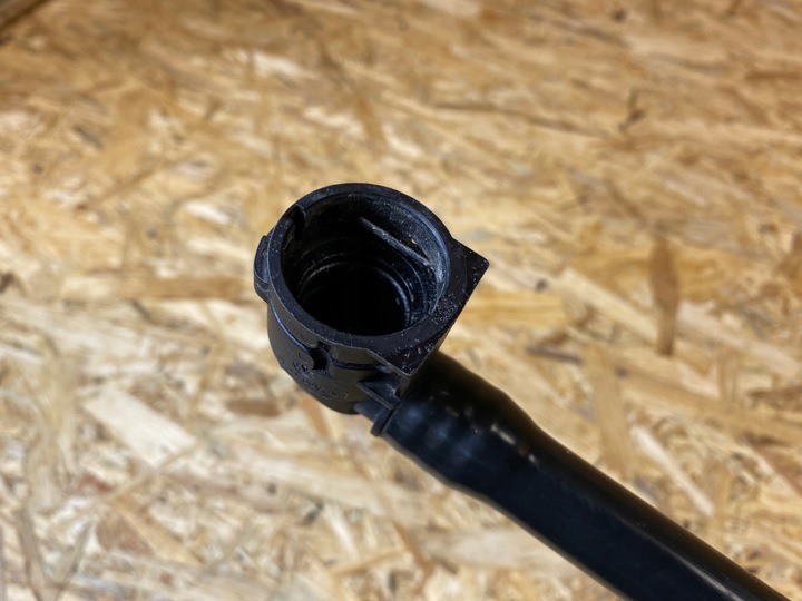 фото №13, Шланг труба шланг води mercedes w253 w205 w213 a2535017301