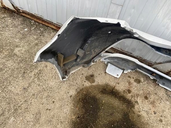 фото №5, Бампер зад задній toyota corolla e18 e210 19- hb