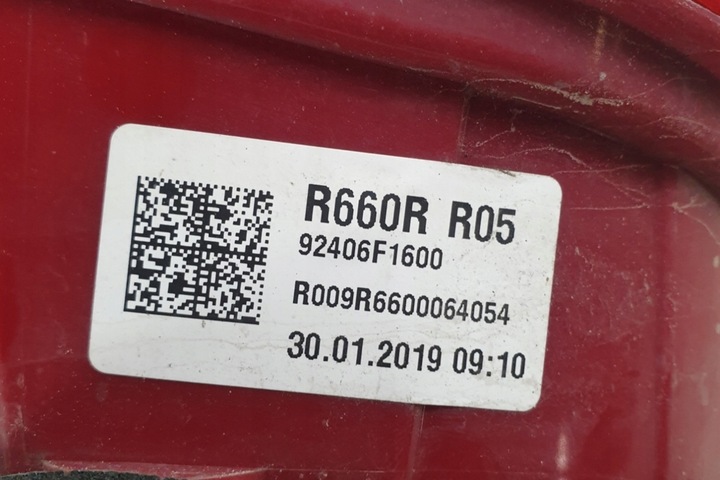 фото №16, Комплект лампа задніх kia sportage ql 92401f1600 1.6l дизель 100kw 2019