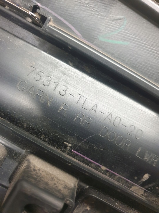 фото №15, Honda crv v 18- планка двері права задня 75313-tla-a0-20
