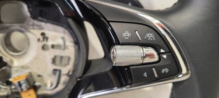 фото №12, Руль мультифункция лепестки skoda octavia iv