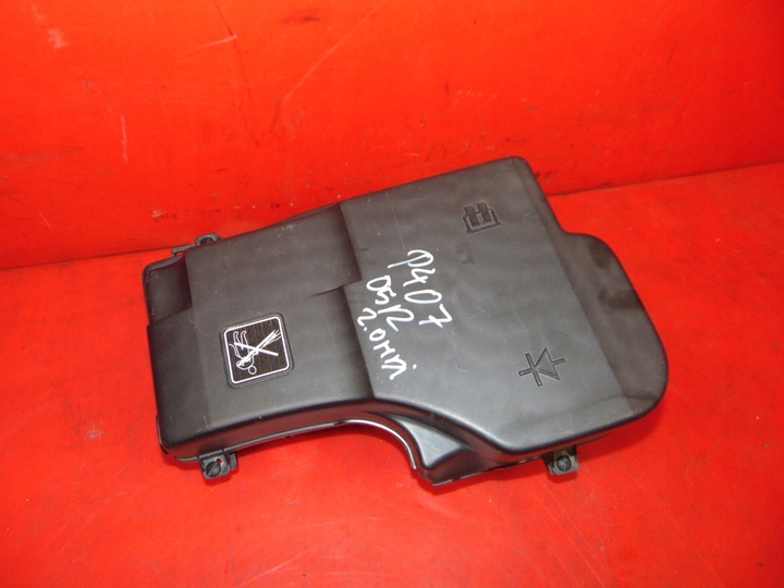 фото №1, Peugeot 407 кришка корпус коробка запобіжників