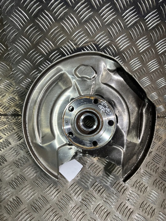 фото №7, Volvo xc90 2018 ступиця колеса заднього