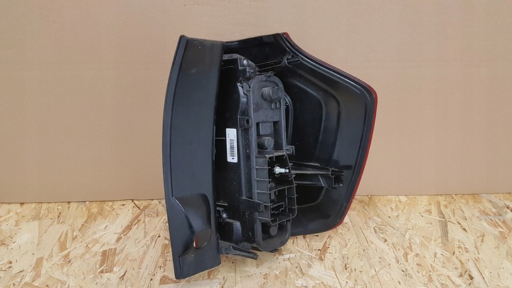 фото №8, Лампа зад левая dacia logan mcv ii 12-