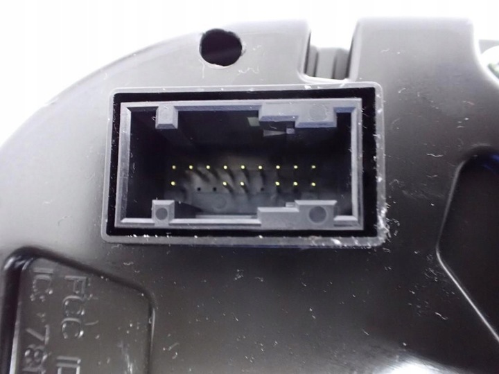 фото №9, Спідометр  прилади європа 6v0920740d рестайлінг skoda fabia iii 6v 1.0 tsi 18r