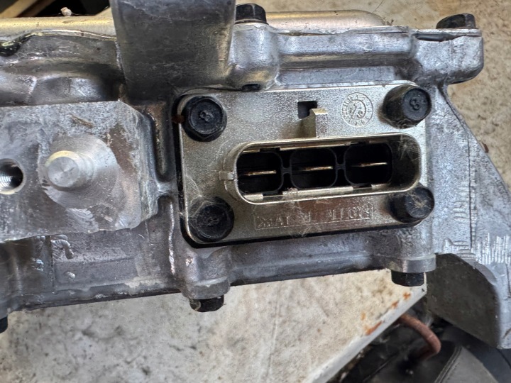 фото №9, Hyundai ioniq инвертор / блок розжига ксенона напряжения 364000e150 10r0513694