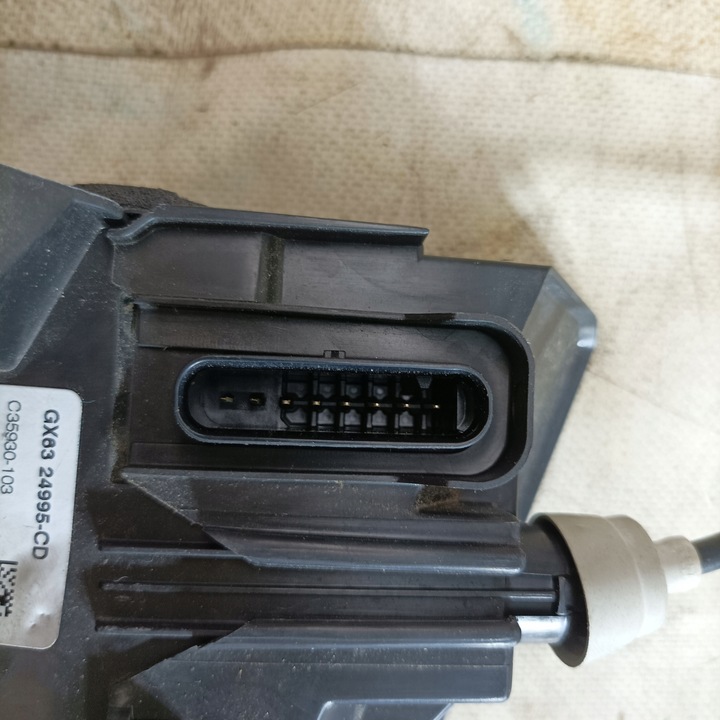 фото №13, Jaguar xf 2.2 15- замок двері лівий перед зад usa