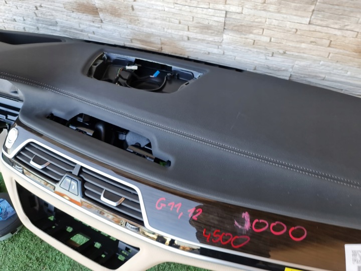 фото №6, Торпедо консоль подушка bmw 7 g11 g12