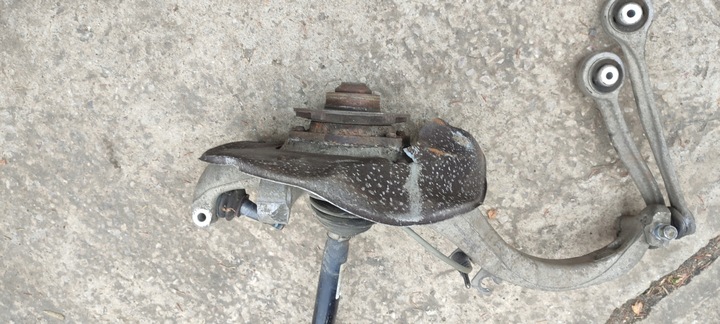 фото №6, Поворотна опора з ступиця правий перед audi a5 8t 1.8 tfsi 8k0407271p