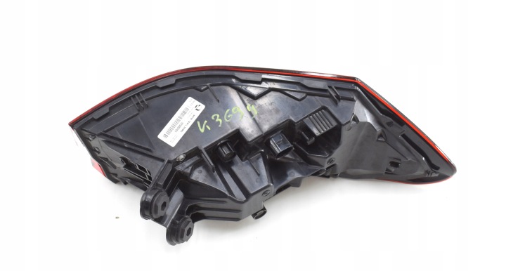 фото №10, Skoda superb iv 3p фара правая зад задняя org eu led 3p0945096