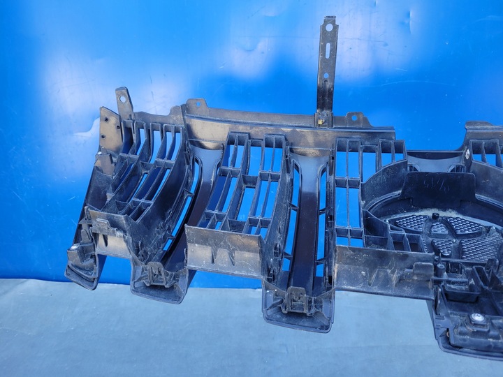 фото №11, Toyota land cruiser 150 рестайлінг 13-17 2013-2017 решітка решітка радіатора