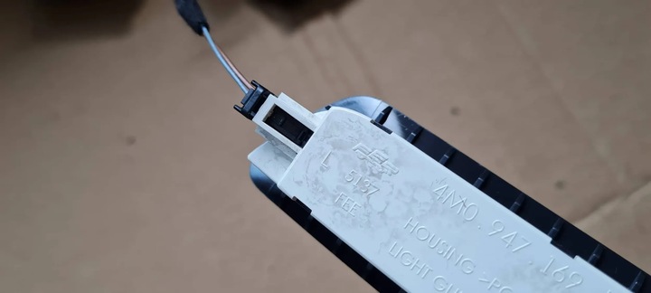 фото №6, Q7 4m ii лампа led штекер інтер'єру багажника зад ліва 4m0947169