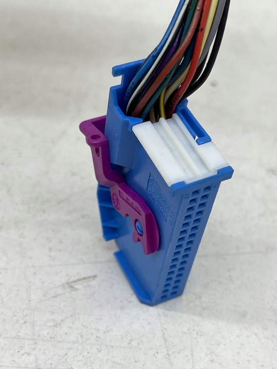 фото №8, Audi volkswagen seat skoda штекер роз'єм з'єднувач + шланг 1j0972977d