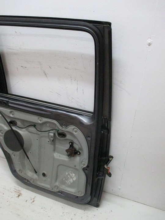 фото №9, Дверь левая задние vw touran 1t0