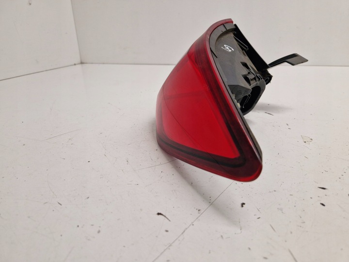 фото №10, Renault clio iv 2014 зад сторона правая лампа задняя