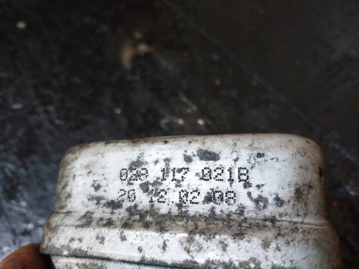 фото №7, Радиаторов масла vw passat b5 1.8t awt 150km 028117021b