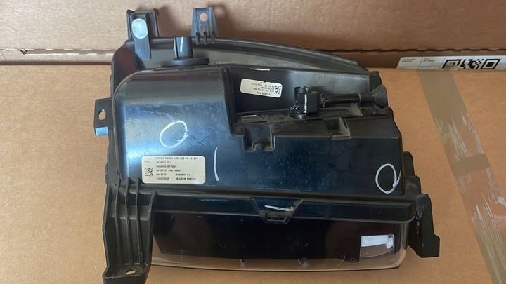 фото №3, Tesla модель x галоген праві led 1034331-00-a