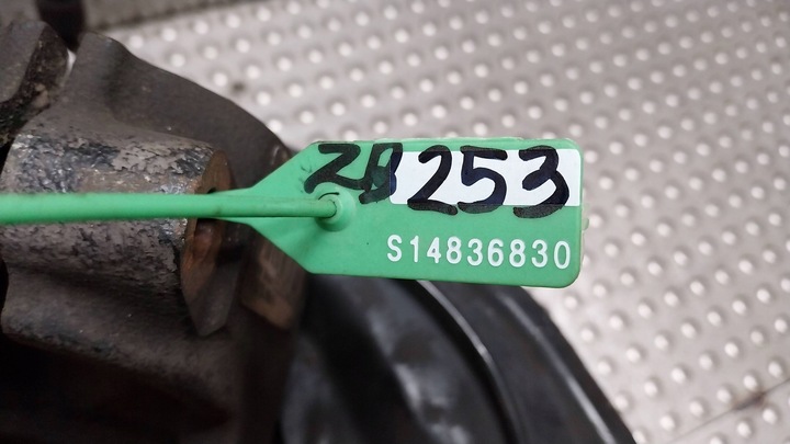 фото №7, Поворотна опора ступиця супорт лівий перед kpl 6768315 bmw e60 e61 xdrive