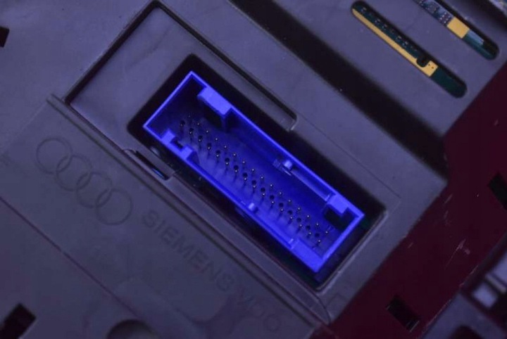 фото №12, Спідометр  прилади автомат eu 4e0920931j audi a8 d3 4.2 tdi 326 km quattro рестайлінг