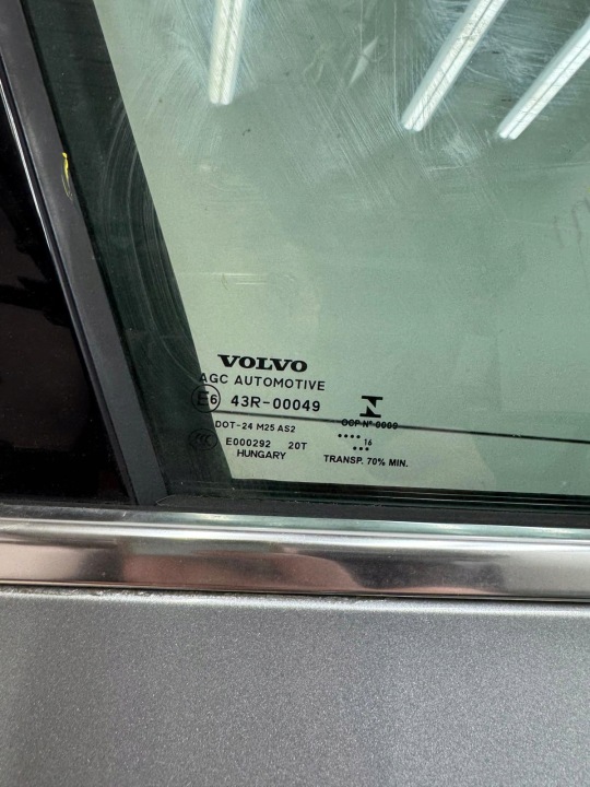 фото №9, Двері праві перед volvo v40 ii 2012-2018r 477-46