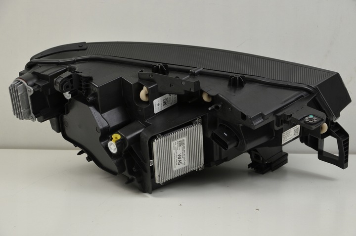 фото №14, Vw id.4 оригинальные лампы перед полный led iq light 11b941035m/036m