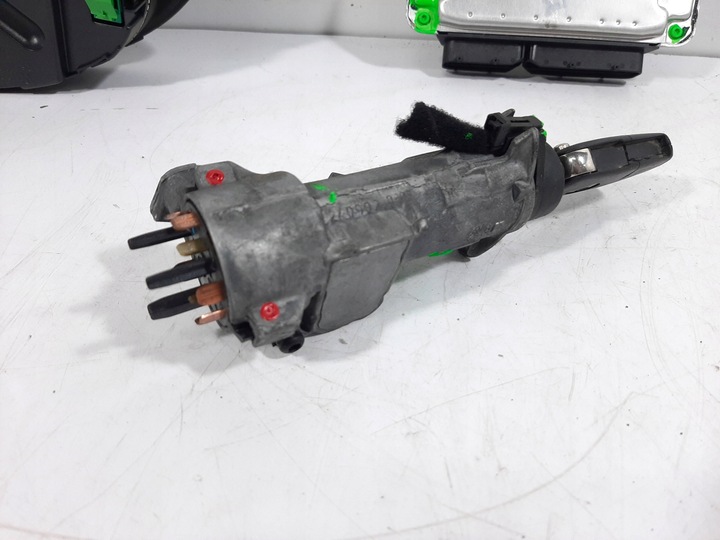 фото №13, Vw passat b5 універсал рестайлінг 1.9tdi 03r блок керування двигуна bosch 038906019gl