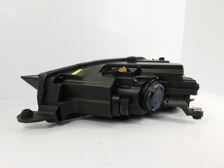 фото №10, Лампа левая ксенон led audi tt tts 8s0941005c