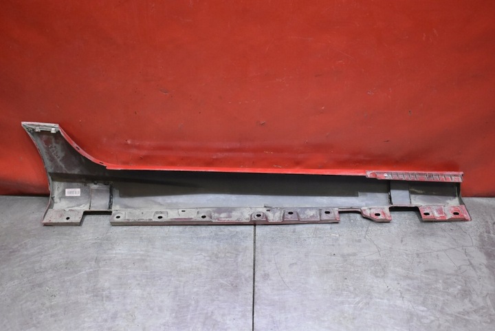 фото №14, Накладка пороговая левая красная a1726980054 mercedes slk r172 amg 11-20