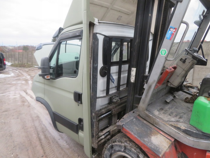 фото №11, Кабина iveco daily 11r