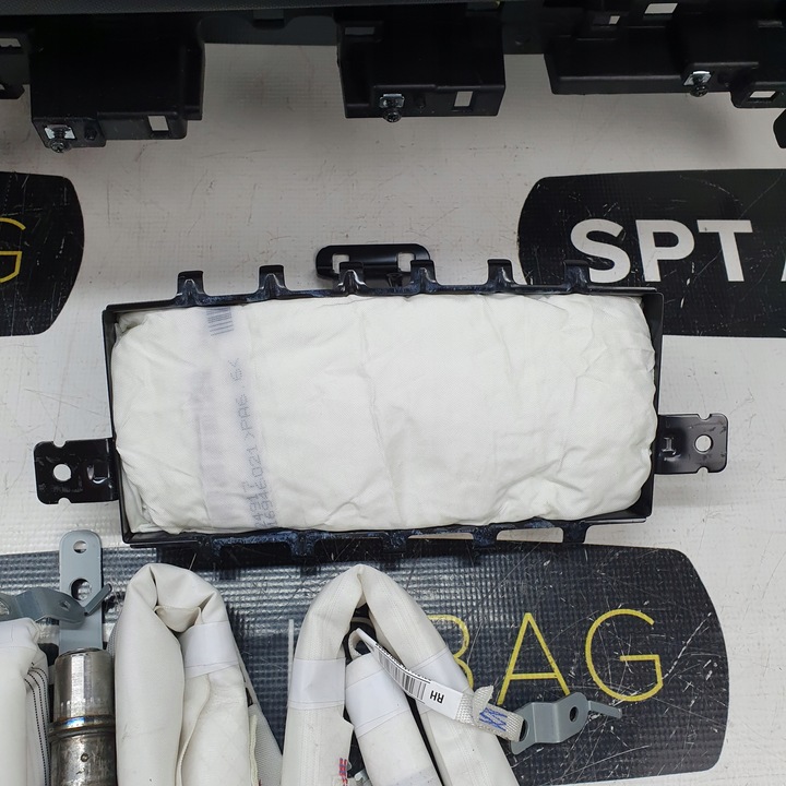 фото №10, Elantra vii 7 панель консоль подушки ремни подушка безопасности