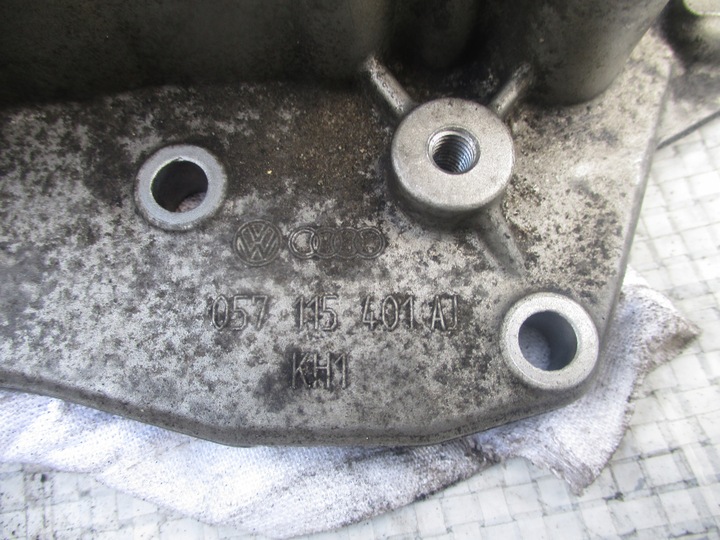 фото №3, Основание корпус фильтра масла audi a8 d4 q7 рестайлинг vw touareg ii 4.2tdi