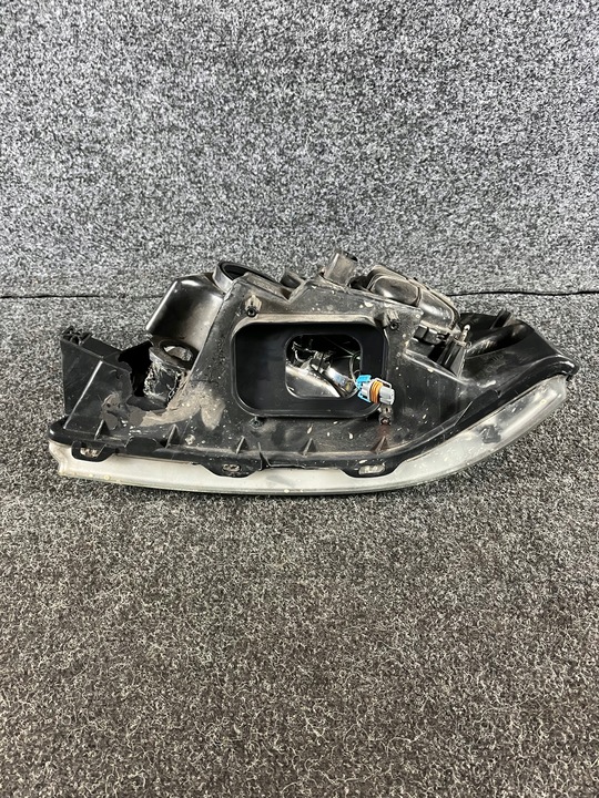 фото №8, Лампа права передня lincoln navigator ii пошкоджена