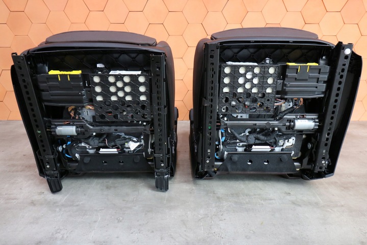 фото №15, Bmw g12 lci салон сиденья диван обшивки nappa mokka массаж вентиляция