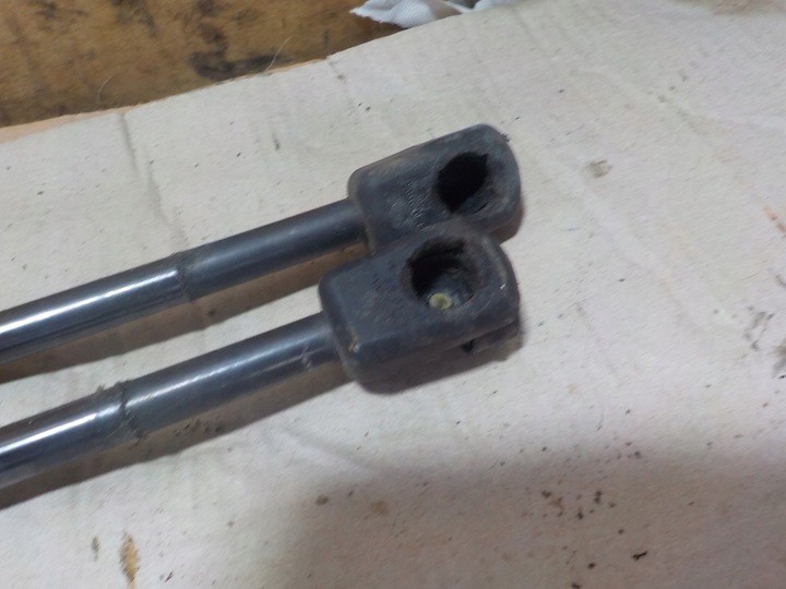 фото №1, Ford mondeo mk4 приводи телескопи кришки 5e5827550r