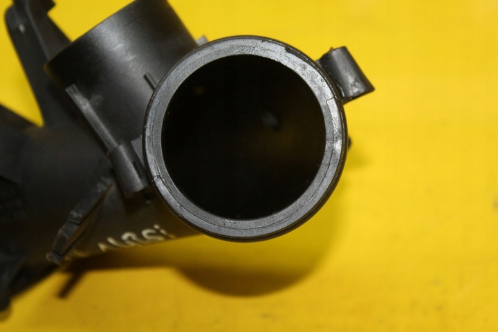 фото №5, Труба воздуховод воздуха 03c145861d golf v 1.4tsi