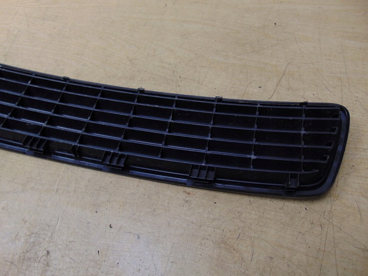 фото №13, Решётка средняя бампера audi a4 b5 s-line