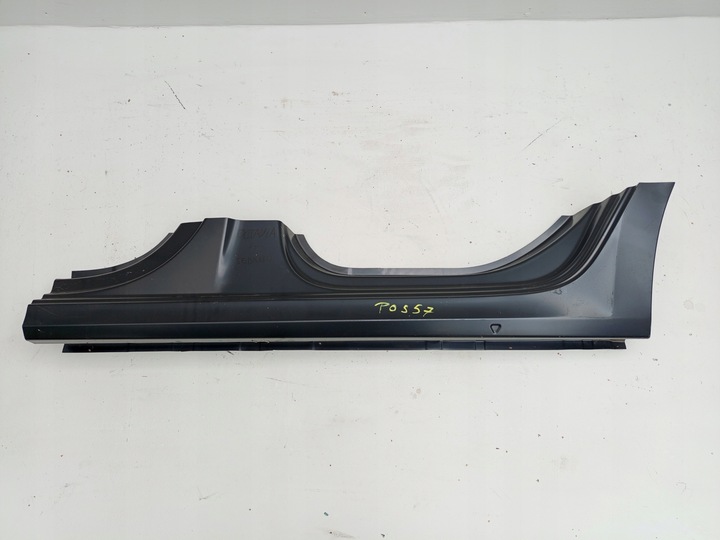 фото №9, Skoda octavia iv 4 2020- поріг стійка обшивка ліві лівий зад 5e6809601d