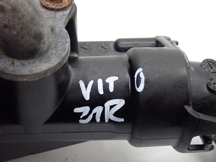 фото №10, Основа фільтра масла 152089295r mercedes vito iii w447 1.7 cdi r9n 21r