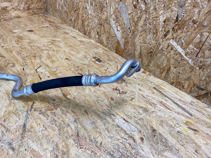 фото №6, Шланг шланг кондиционера vw id3 id4 1ea816743j