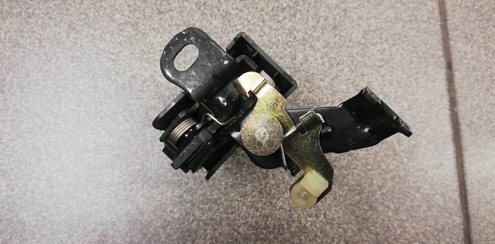 фото №5, Vw caddy iii 2k замок дверь зад правый верхний