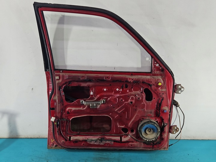 фото №16, Дверь перед левая mitsubishi l200 96-01 красный