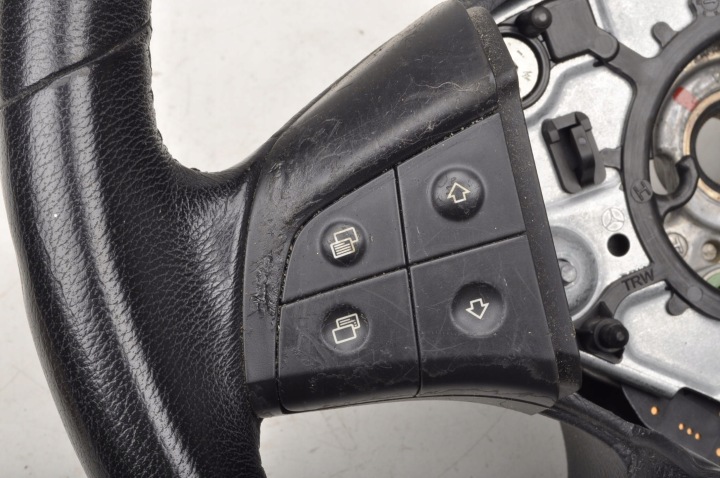 фото №9, Mercedes w245 руль кожаный многофункциональная